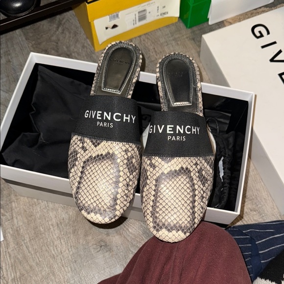 Givenchy Snakeskin Patterned Mules